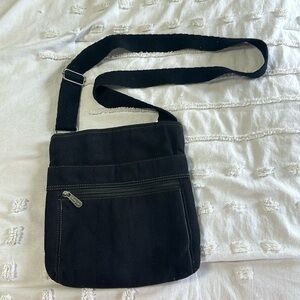 Thirty-one crossbody bag